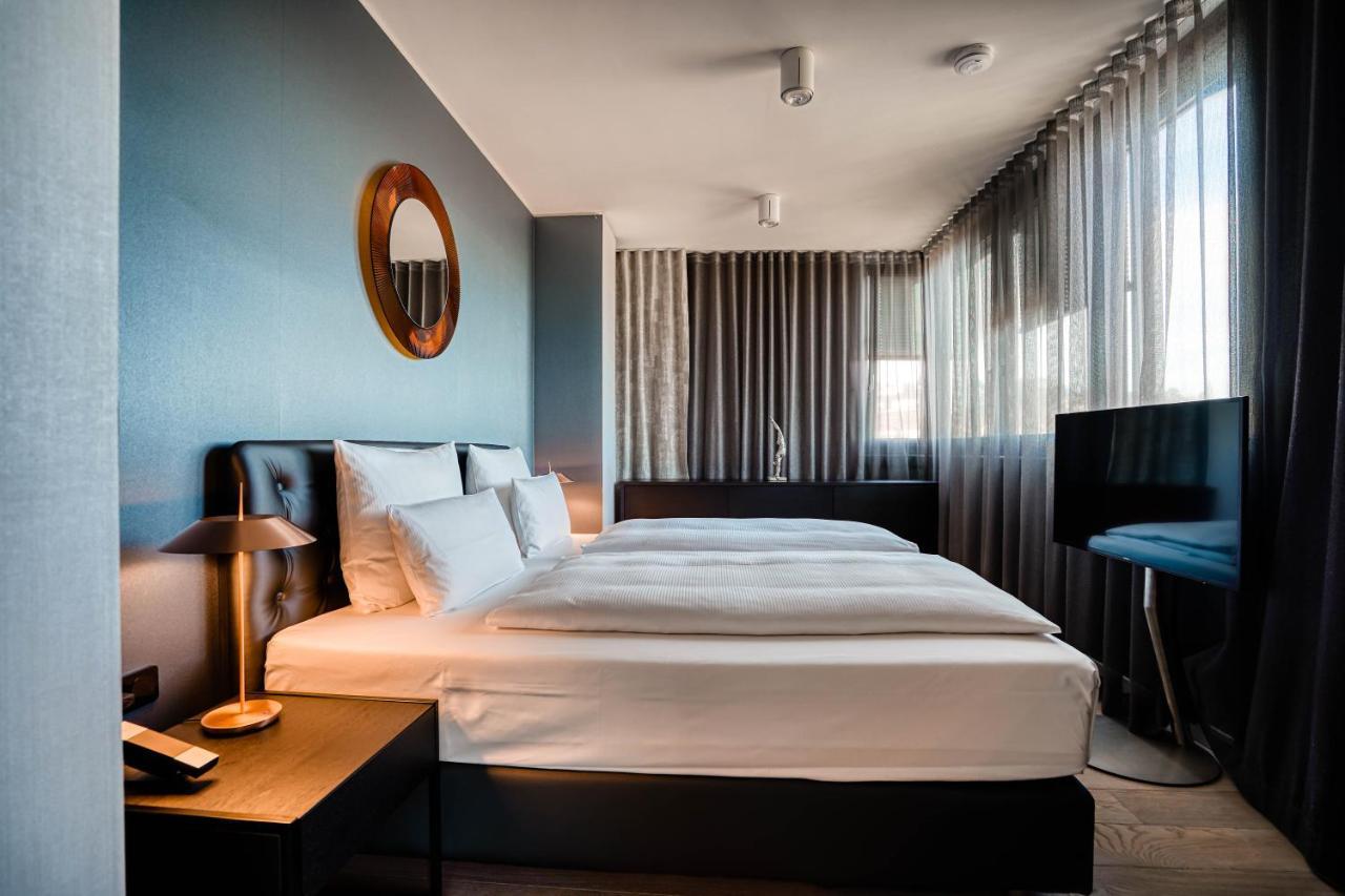 Cloud No7 Apartments Stuttgart Extérieur photo
